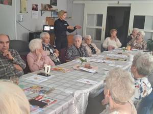 spotkanie policjantek z seniorami z Klubu Senior + w Działdowie