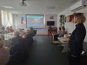 spotkanie policjantek z seniorami z Klubu Senior + w Działdowie